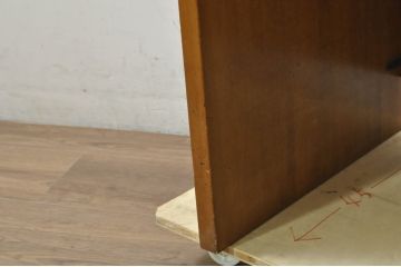 中古　カリモク家具(karimoku)　domani(ドマーニ)　Morganton(モーガントン)　希少なライトコニャック色　直線的でシンプルなデザインが取り入れやすいデスク(平机、在宅ワーク、在宅用ワークデスク、サイドボード)(定価約18万円)(R-080666)