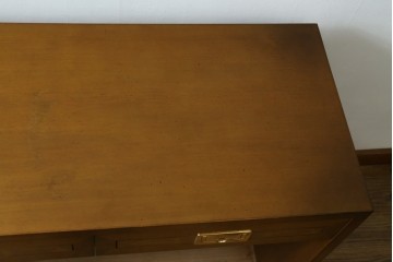 中古　カリモク家具(karimoku)　domani(ドマーニ)　Morganton(モーガントン)　希少なライトコニャック色　直線的でシンプルなデザインが取り入れやすいデスク　定価約18万円　(R-080666)