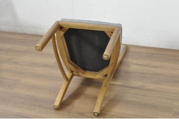 中古　カリモク家具(karimoku)　domani(ドマーニ)　Morganton(モーガントン)　希少なライトコニャック色　シンプルですっきりとしたデザインが魅力のダイニングチェア4脚セット(アームレスチェア、椅子、バラ売り可能)(定価4脚で約48万円)(R-080667)