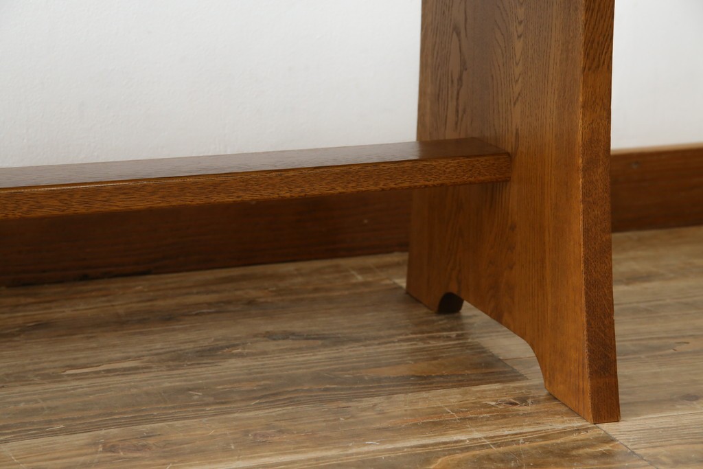 中古　希少な廃番品　飛騨清見工房(HIDA　kiyomi koubou)(大日家具工業)　楢(ナラ)材　無垢　ナラ無垢材がふんだんに使用されたくさびベンチ　定価約8万円相当　(R-080670)
