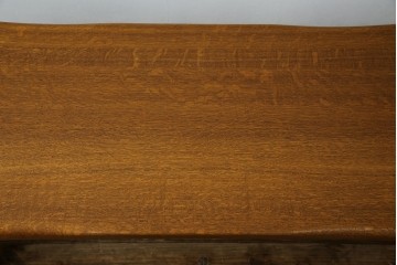 中古　希少な廃番品　飛騨清見工房(HIDA　kiyomi koubou)(大日家具工業)　楢(ナラ)材　無垢　ナラ無垢材がふんだんに使用されたくさびベンチ　定価約8万円相当　(R-080670)