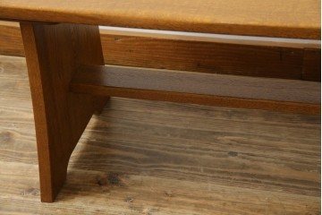 中古　希少な廃番品　飛騨清見工房(HIDA　kiyomi koubou)(大日家具工業)　楢(ナラ)材　無垢　ナラ無垢材がふんだんに使用されたくさびベンチ　定価約8万円相当　(R-080670)
