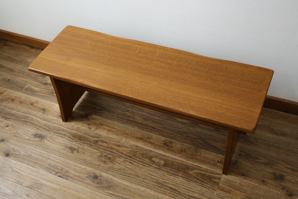 中古　希少な廃番品　飛騨清見工房(HIDA　kiyomi koubou)(大日家具工業)　楢(ナラ)材　無垢　ナラ無垢材がふんだんに使用されたくさびベンチ　定価約8万円相当　(R-080670)