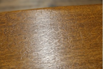 中古　希少な廃番品　飛騨清見工房(HIDA　kiyomi koubou)(大日家具工業)　楢(ナラ)材　無垢　ナラ無垢材がふんだんに使用されたくさびベンチ　定価約8万円相当　(R-080670)