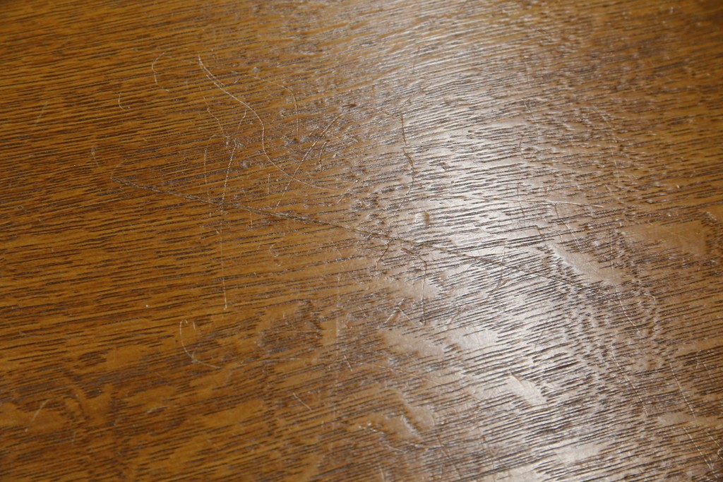 中古　希少な廃番品　飛騨清見工房(HIDA　kiyomi koubou)(大日家具工業)　楢(ナラ)材　無垢　ナラ無垢材がふんだんに使用されたくさびベンチ　定価約8万円相当　(R-080670)