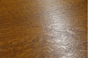 中古　希少な廃番品　飛騨清見工房(HIDA　kiyomi koubou)(大日家具工業)　楢(ナラ)材　無垢　ナラ無垢材がふんだんに使用されたくさびベンチ　定価約8万円相当　(R-080670)