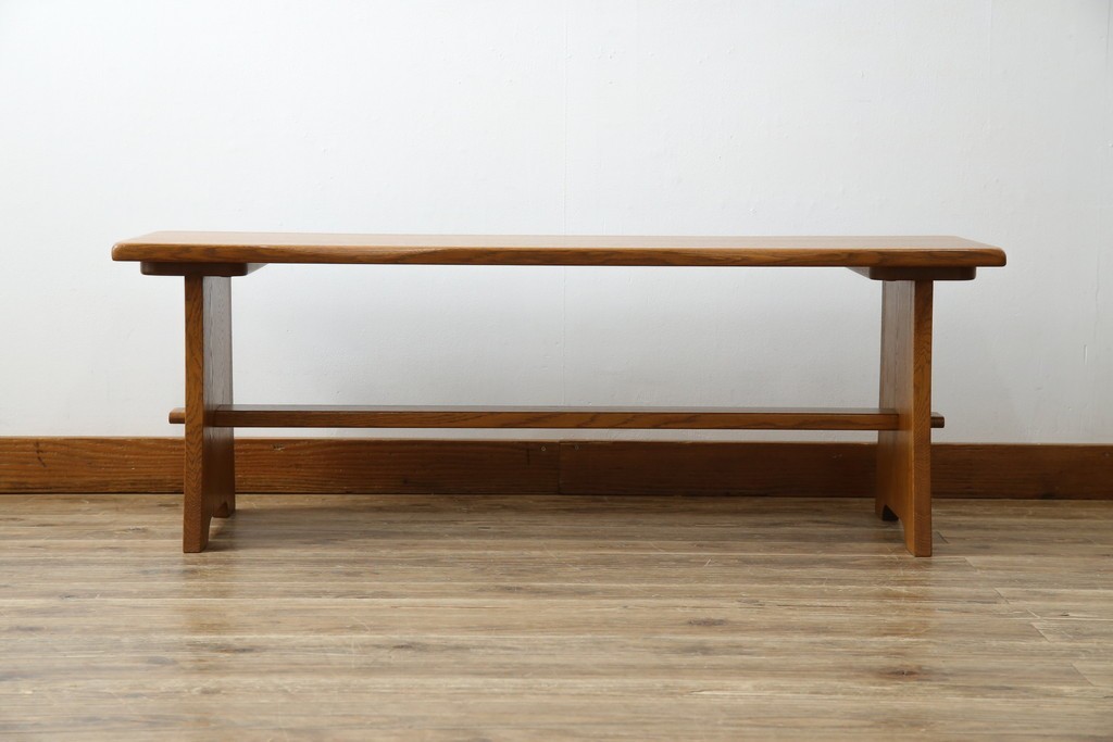 中古　希少な廃番品　飛騨清見工房(HIDA　kiyomi koubou)(大日家具工業)　楢(ナラ)材　無垢　ナラ無垢材がふんだんに使用されたくさびベンチ　定価約8万円相当　(R-080670)