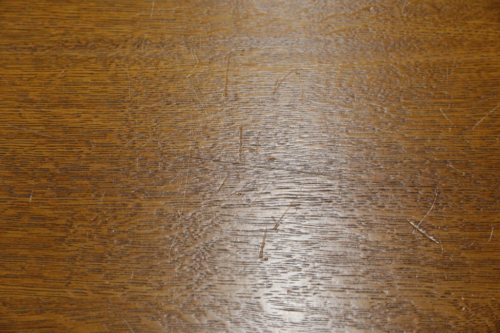 中古　希少な廃番品　飛騨清見工房(HIDA　kiyomi koubou)(大日家具工業)　楢(ナラ)材　無垢　ナラ無垢材がふんだんに使用されたくさびベンチ　定価約8万円相当　(R-080670)