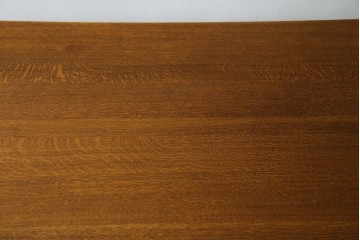 中古　希少な廃番品　飛騨清見工房(HIDA kiyomi koubou)(大日家具工業)　楢(ナラ)材　無垢　ナラ無垢材がふんだんに使用されたダイニングテーブル　定価約24万円　(R-080673)