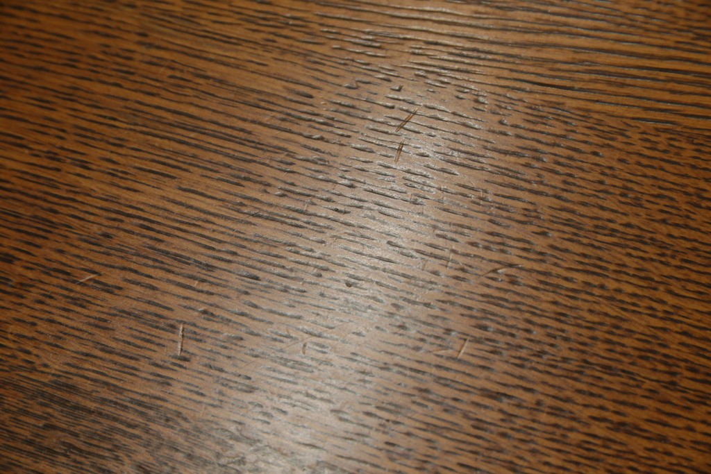 中古　希少な廃番品　飛騨清見工房(HIDA kiyomi koubou)(大日家具工業)　楢(ナラ)材　無垢　ナラ無垢材がふんだんに使用されたダイニングテーブル　定価約24万円　(R-080673)