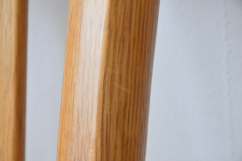 中古　柏木工(カシワ木工、KASHIWA)　楢(ナラ)材　木の温かみある風合いが魅力的なダイニングチェア2脚セット　(R-080674)