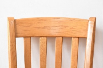 中古　柏木工(カシワ木工、KASHIWA)　楢(ナラ)材　木の温かみある風合いが魅力的なダイニングチェア2脚セット　(R-080674)