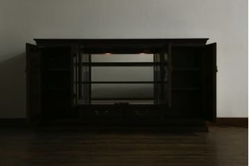 中古　美品　maruni(マルニ木工)　地中海ロイヤルシリーズ(ROYAL)　クラシカルな雰囲気を醸し出すサイドボード(キャビネット、収納棚、戸棚、飾り棚)(定価約54万円)(R-080679)