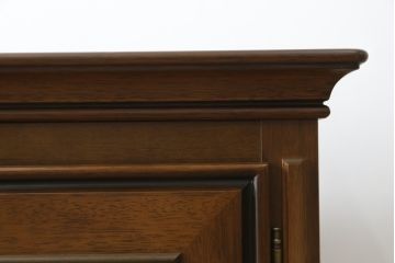 中古　美品　maruni(マルニ木工)　地中海ロイヤルシリーズ(ROYAL)　クラシカルな雰囲気を醸し出すサイドボード(キャビネット、収納棚、戸棚、飾り棚)(定価約54万円)(R-080679)