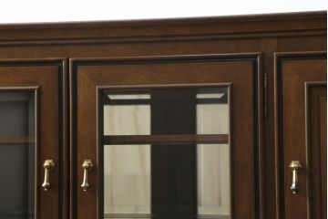 中古　美品　maruni(マルニ木工)　地中海ロイヤルシリーズ(ROYAL)　クラシカルな雰囲気を醸し出すサイドボード(キャビネット、収納棚、戸棚、飾り棚)(定価約54万円)(R-080679)