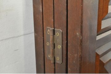 中古　美品　松本民芸家具　激レア!クラシカルなデザインが高級感を演出するA型衝立(四連パーテーション、つい立て)(定価約100万円)(R-080684)