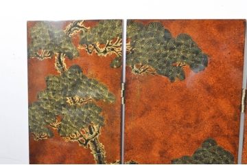 ビンテージ家具　美品　漆工芸品　四曲一隻　牡丹　松　鷹　漆絵が素晴らしい!裏表で異なる絵柄が楽しめる屏風(衝立て、衝い立て、衝立、パーテーション、仕切り、ヴィンテージ)(R-080686)