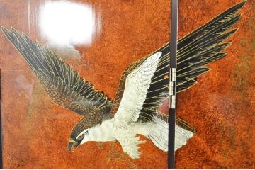ビンテージ家具　美品　漆工芸品　四曲一隻　牡丹　松　鷹　漆絵が素晴らしい!裏表で異なる絵柄が楽しめる屏風(衝立て、衝い立て、衝立、パーテーション、仕切り、ヴィンテージ)(R-080686)