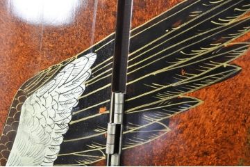 ビンテージ家具　美品　漆工芸品　四曲一隻　牡丹　松　鷹　漆絵が素晴らしい!裏表で異なる絵柄が楽しめる屏風(衝立て、衝い立て、衝立、パーテーション、仕切り、ヴィンテージ)(R-080686)