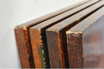 ビンテージ家具　美品　漆工芸品　四曲一隻　牡丹　松　鷹　漆絵が素晴らしい!裏表で異なる絵柄が楽しめる屏風(衝立て、衝い立て、衝立、パーテーション、仕切り、ヴィンテージ)(R-080686)