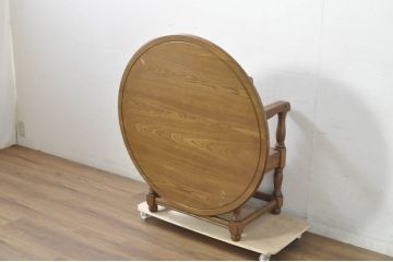 和製ビンテージ　2way!!　国産　職人手作りの良品　ナラ材　2通りの使い方が出来る彫刻入りのモンクスベンチ(テーブル、サイドテーブル、丸テーブル、ラウンドテーブル、椅子、イス、ヴィンテージ)(R-080692)