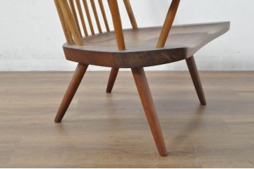 和製ヴィンテージ　小田急ハルク購入　ジョージナカシマ　LOUNGE ARM(ラウンジアーム)　One Arm(ワンアーム、片肘)　CN103　モダンに洗練された右アーム付きラウンジチェア(ジョージ・ナカシマ、アームチェア、イス、椅子、板座チェア、ビンテージ)(R-080693)