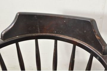 和製ビンテージ　希少　絶版品　北海道民芸家具　細部までこだわりが感じられるキャスター付き回転デスクチェア(キャプテンチェア、板座チェア、回転チェア、キャスターチェア、椅子、イス、ヴィンテージ、高さ調整可能)(R-080698)