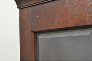 中古　希少な廃番品　北海道民芸家具　クラシカルな雰囲気の小振りなキャビネット(収納棚、戸棚、サイドキャビネット、飾り棚、陳列棚、店舗什器)(R-080701)
