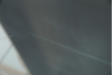 中古　希少な廃番品　北海道民芸家具　クラシカルな雰囲気の小振りなキャビネット(収納棚、戸棚、サイドキャビネット、飾り棚、陳列棚、店舗什器)(R-080701)