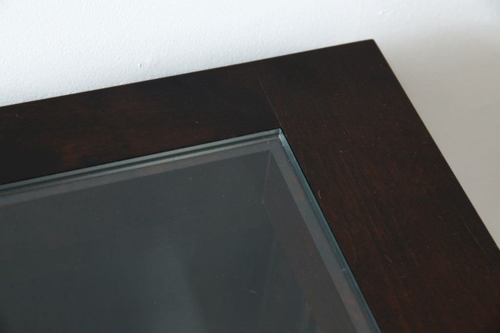 中古　希少な廃番品　北海道民芸家具　クラシカルな雰囲気の小振りなキャビネット(収納棚、戸棚、サイドキャビネット、飾り棚、陳列棚、店舗什器)(R-080701)