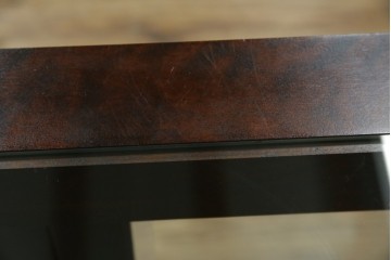 中古　希少な廃番品　北海道民芸家具　クラシカルな雰囲気の小振りなキャビネット(収納棚、戸棚、サイドキャビネット、飾り棚、陳列棚、店舗什器)(R-080701)