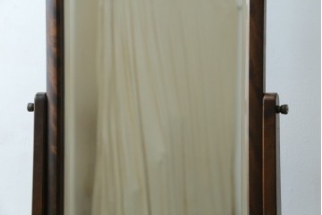 和製ヴィンテージ　北海道民芸家具　シックな色合いが上品な印象のキャスター付きスタンドミラー　(R-080706)