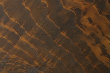 和製ヴィンテージ　特大!!　杉材一枚板　自然な木の風合いを楽しめるローテーブル　(R-080707)