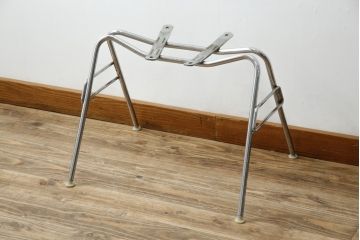 アメリカビンテージ　Hermanmiller(ハーマンミラー社)　Charles & Ray Eames(チャールズ&レイ・イームズ)　シンプルで洗練されたフォルムがおしゃれなファイバーグラスサイドシェルチェア(ダイニングチェア、椅子、イス、ヴィンテージ)(R-080721)