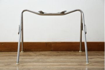 アメリカビンテージ　Hermanmiller(ハーマンミラー社)　Charles & Ray Eames(チャールズ&レイ・イームズ)　シンプルで洗練されたフォルムがおしゃれなファイバーグラスサイドシェルチェア(ダイニングチェア、椅子、イス、ヴィンテージ)(R-080721)