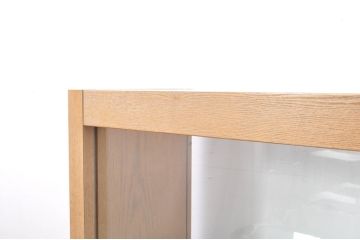 中古　特注品　タモ材　薄型　明るい木色がぬくもりを感じる鍵付きガラスケース(収納棚、陳列棚、ショーケース、戸棚、飾り棚、Gケース、店舗什器)(R-080726)
