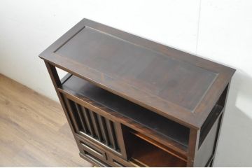 和製ビンテージ　松本民芸家具　530型　和の雰囲気が魅力的な茶タンス(茶棚、飾り棚、戸棚、収納棚、サイドキャビネット)(定価約43万円)(R-080727)