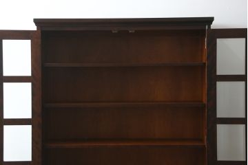 中古　美品　北海道民芸家具　和洋どちらのお部屋にも馴染むブックケース(本箱、書棚、収納棚、戸棚、キャビネット、飾り棚)(R-080730)