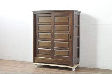 中古　松本民芸家具　シックで落ち着いた佇まいが魅力的なA型下駄箱(靴箱、シューズボックス、収納棚、戸棚、キャビネット)(定価約34万円)(R-080731)