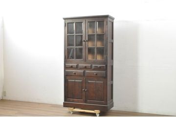 中古　北海道民芸家具　HM160K　美しい木肌とシックな佇まいが魅力的なキャビネット(食器棚、収納棚、戸棚、カップボード、飾り棚、本箱)(R-080732)