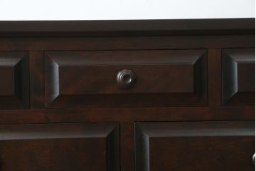中古　北海道民芸家具　天板リメイク　シックな色合いで落ち着いた空間を演出するサイドキャビネット(サイドボード、収納棚、戸棚)(R-080734)