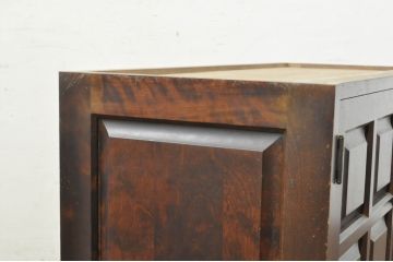 中古　北海道民芸家具　天板リメイク　和洋どちらにも取り入れやすい、落ち着いた雰囲気が魅力のローボード(テレビボード、テレビ台、リビングボード、サイドボード、収納棚、戸棚)(R-080735)