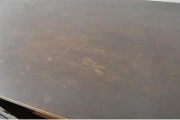 中古　希少な廃盤品　北海道民芸家具　シックなデザインの下駄箱(サイドボード、玄関棚、収納棚、戸棚)(R-080736)