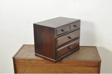 中古　松本民芸家具　立体的なデザインが魅力の凸面小引き出し(卓上収納、小物収納)(R-080738)