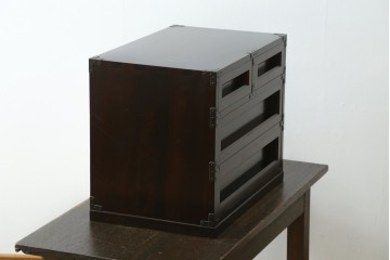 中古　松本民芸家具　523型　シンプルで上品な佇まいが魅力的な金具付き小抽斗　定価約15万円　(R-080739)