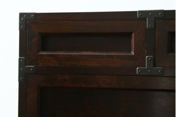 中古　松本民芸家具　523型　シンプルで上品な佇まいが魅力的な金具付き小抽斗　定価約15万円　(R-080739)