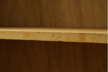 和製ヴィンテージ　レトロな雰囲気あふれる古い図書館の大きな本棚　(R-080743)