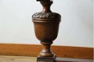 【S様ご決済用】イギリスアンティーク　高級品!!　オーク材　パ-ケットリー(象嵌)天板とバルボスレッグが目を引くセンターテーブル(ローテーブル、リビングテーブル、コーヒーテーブル、英国)(R-080749)