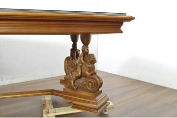 中古　美品　最高級　イタリア輸入家具　大振り　ガラス天板付き　脚に施された彫刻が高級感を高めるダイニングテーブル(6人掛け、食卓)(定価約140万円)(R-080753)