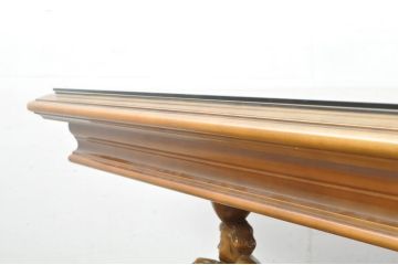 中古　美品　最高級　イタリア輸入家具　大振り　ガラス天板付き　脚に施された彫刻が高級感を高めるダイニングテーブル(6人掛け、食卓)(定価約140万円)(R-080753)